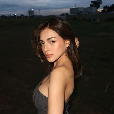 mkbrnt12's profile picture. 