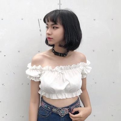 petitefairyyy's profile picture. Do not touch, im fragile.