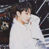 Mooncooky (@4everyoungmoon) 's Twitter Profile