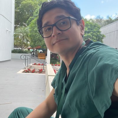 OtinianoCE's profile picture. Médico - Cirujano. Lalo. Hijo y hermano.