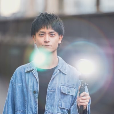 デザインや写真撮影、イベントのお手伝い等させて頂いています。周りのみんなからはかまぽよって呼ばれてます。夢は俺たちのアイドルを世界一にすること!