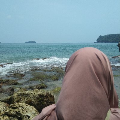 thwsaturn's profile picture. Lagi belajar python 👩‍💻