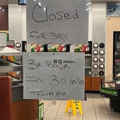 fatlatinodick's profile picture. Just a horny 28 year old bisexual guy here scrolling through my feed 😈