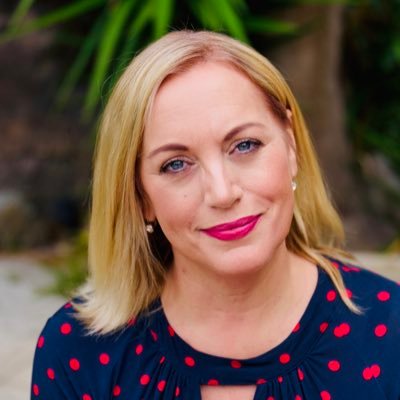 Walkley award-winning freelance Melbourne investigative journalist | Author |Books; Fallen (2019) Processed (2025) | Bowel cancer survivor| Key-note speaker