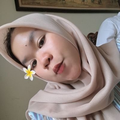 wuffyuhani's profile picture. aktif tiap hari kecuali hari kiamat