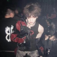 Yy (@ysss_8) 's Twitter Profile