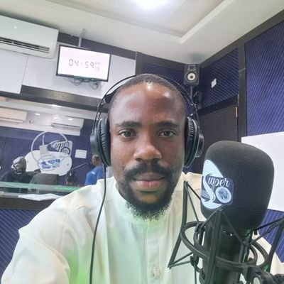 Jack of All Trades, Master of All | Economist | FinTech | Sport | Music | building @jobsocketng | Customer Support @podsfinancials 📩timiokuselu@gmail.com