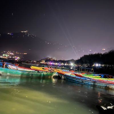 मेरो हरेक कुरालाई तराजुमा जोख्ने काम नगर्नु म पनि मानिस हो मैले बोलेको कुरा सार्थक हुन्छन् भन्ने छैन