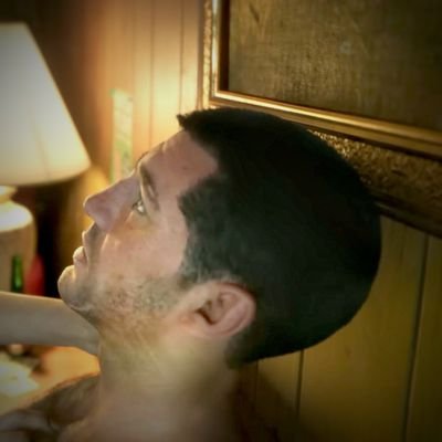 Attention, je suis complotiste, parce que c'est pas dangereux de réfléchir par soit même.