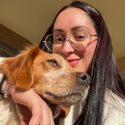 elenaa_cr's profile picture. 