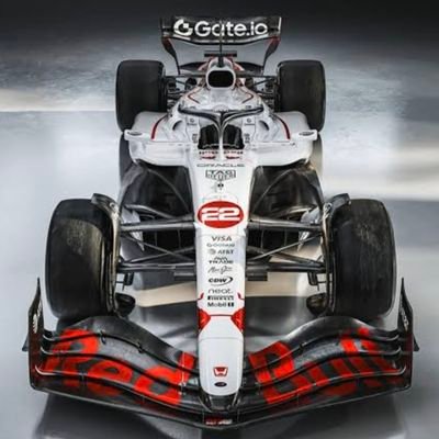 無言フォロー失礼します。TT-02シャーシユーザーという者です。名前の通りTT-02を使っています。モタスポ好きです。超速GPでF1 兼 ミニ四駆という名で活動してました。ミニカー集めに没頭中。PS5でGT7、SteamでSF6とF1やってます。PCパーツ(特にグラボ)好きです
※フォロ解の際はDMで一言お願いします