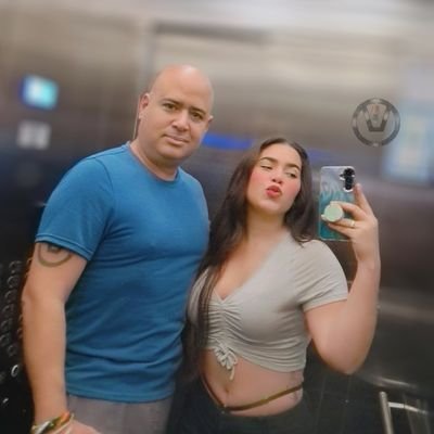 Parejavzla11sw's profile picture. Esposos 🌈 con la filosofía de vida sw desde hace muchos años, orientadores y fiel a las normas códigos y reglas del sw.
No nos gusta el sexting.
Parejas y 🦄