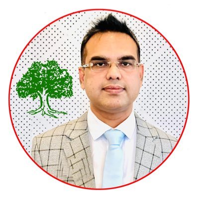 क्षेत्रिय सदस्य-नेपाली काँग्रेस ;Immediate Senior Vice President - Janakpurdham Chamber of Commerce and Industry; National President Advisor-JCI Nepal