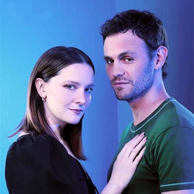 GIF Account dedicated to Morfydd Clark and Charlie Vickers 🩵