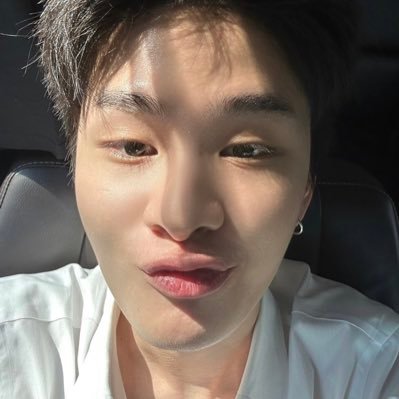 KayKhan16515's profile picture. —