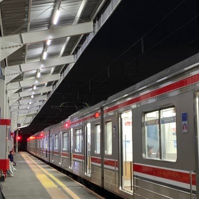 dipanggilalwi's profile picture. https://t.co/YHVdfrblAk