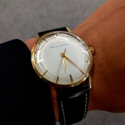 k_watchworks's profile picture. 時計の世界で働いてます⌚リアルな視点で、選び方・レビュー・業界トピックをマイペースに発信中。ブログ▶︎ https://t.co/hpMmHlyRMl