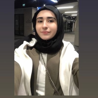 kubrasnell's profile picture. This is funny