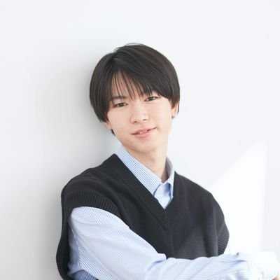 ケンユウオフィス預かりの新人声優 萩原周大(はぎわら しゅうと)です!
特技は仮面ライダーの変身ポーズ🦸♂️
カードゲームも大好きです😊
#野菜克服日記 更新中