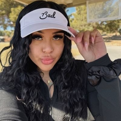 Day Trader | Entrepreneur |Health | Self 🧠 🌱📈 🦸♀️ Heal,Grow, Love & succeed