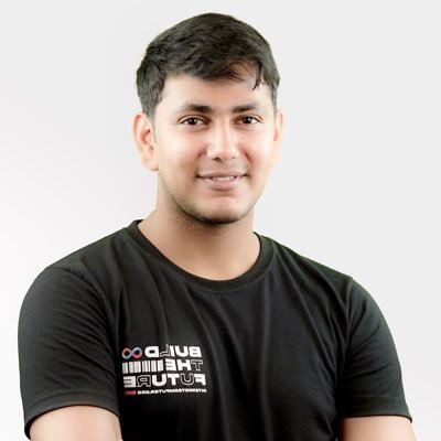 Founder @stringly_ | Ex Growth & Strategy @icphub_IN | 🤺 4X Nationals 🏅#hiring