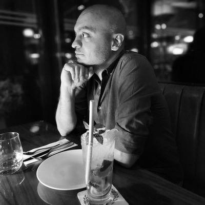 Flaneur in heart. Here to talk to myself and expect everyone to listen🤔. Always have much to say but always find it needless to outburst them.