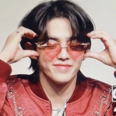 for svt 💎 || reading and overall/stan acc ||
Let's be moots everyone! 🫶