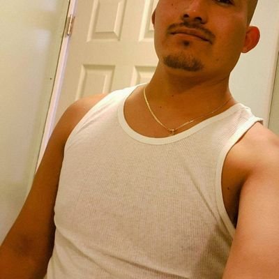 MauricioRa47461's profile picture. 