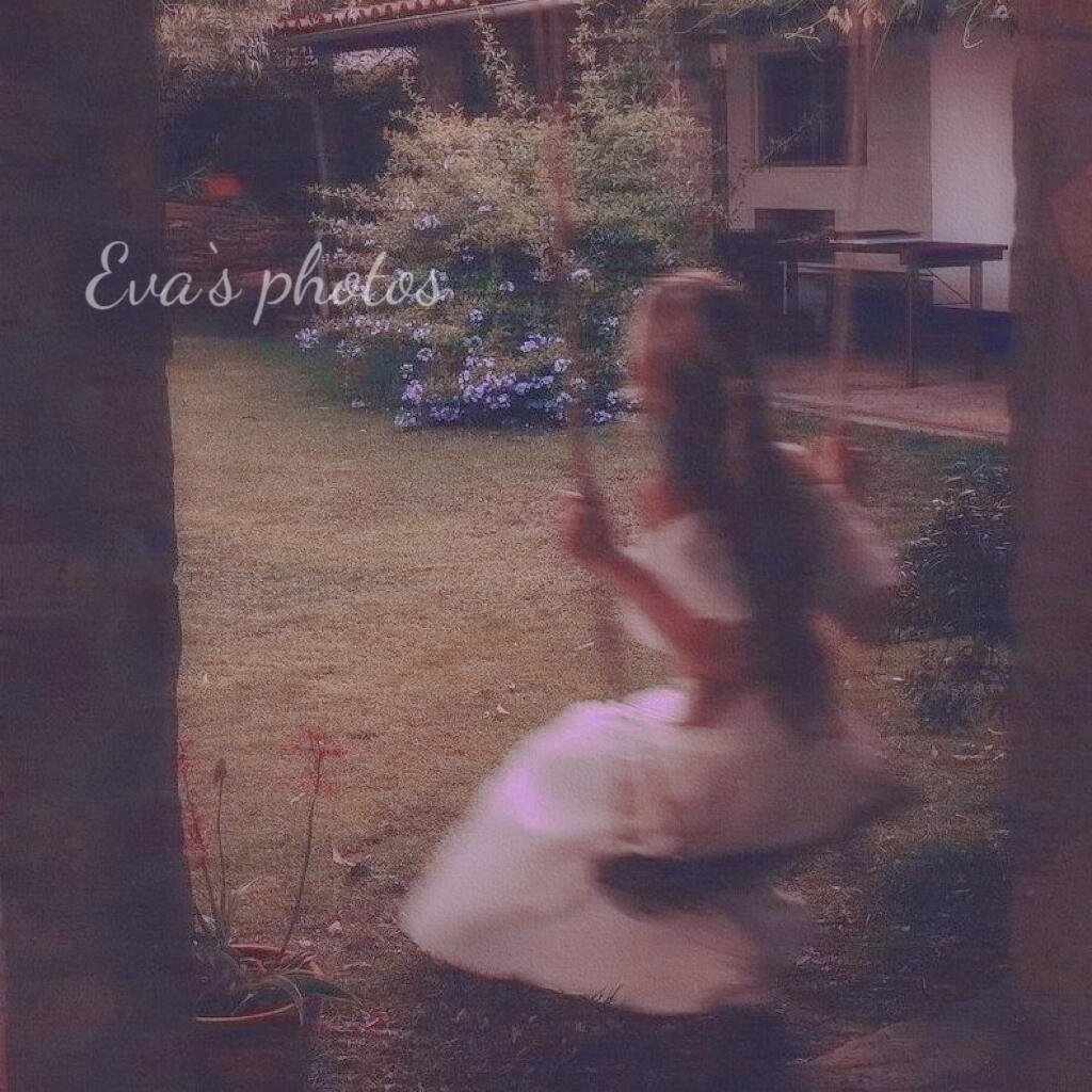 PausseashiFcb5's profile picture. Curiosity killed the cat.