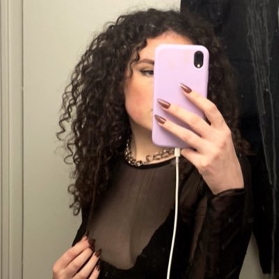 marissasavelli's profile picture. everything is magic