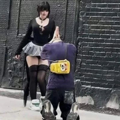 n3onfune's profile picture. Professional loser. Amateur at everything else | 24yrs 6’5 |