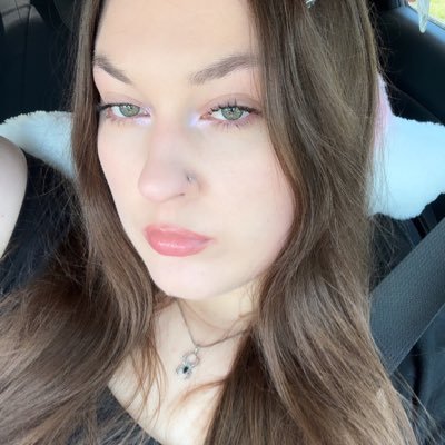 FREE 0F 💦- https://t.co/PowMeoRAZG 💖✨💖✨💖all socials below 👇new content every week! 🍓