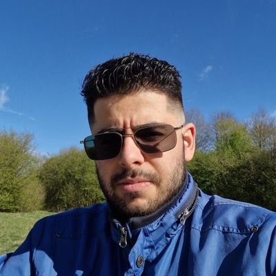 Kawe Mazidjatari Profile