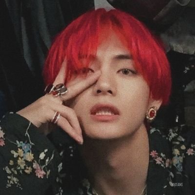 lovelytaegoo_'s profile picture. 