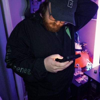 V0id0wl's profile picture. idk metalcore is cool