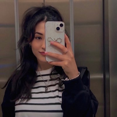 rumeysduman's profile picture. napiyim benim huyum bu