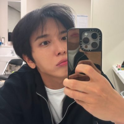 96’ liner• she/her• INFJ • BOICE | SHAWOL | STAY • 13+ years kpop multistan just vibing