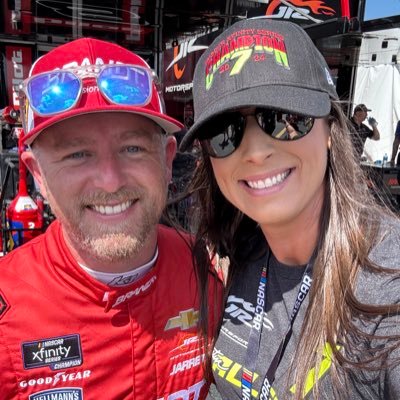 NascarGirl90's profile picture. Lifelong Dale Jr fan🏁You can find me at the track🤘🏼 🏁Earnhardt🍻🏁Gragson🆖🏁Allgaier🐊🏁