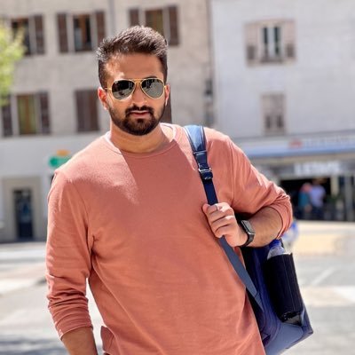 Living for Food 🍕 Travel ✈️ Tech 📱 Ex: @makemytrip, @swiggy, @HindustanTimes, @timesofindia, @NDTV, @IBTimes