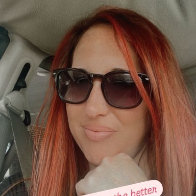 LaurizabethRen's profile image
