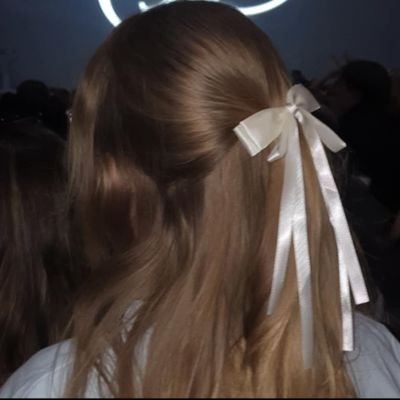 LauraHa16729's profile picture. ❤️