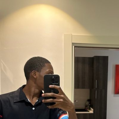 papiwrld_'s profile picture. IT student | Tech enthusiast | Coder in progress