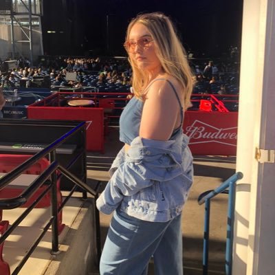 @bookishmoons