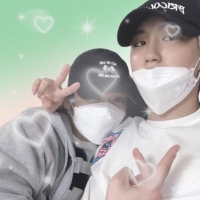 ✿ Promo account for Lee Know/Han Jisung (Minsung) ✿ Tag us in fics/art/threads/wips/etc. for a repost. NSFW 🔞 MDNI. Admins are 20+.