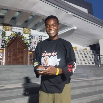 SOlunyo62118's profile picture. 