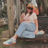 Rhena 👓 Hicks (@hicksrhena) 's Twitter Profile Photo