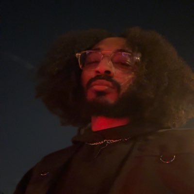 thegorgos's profile picture. im still my mama baby boy but im the man