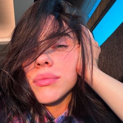 gabiivice's profile picture. 🎧✨♥️🏳️‍🌈