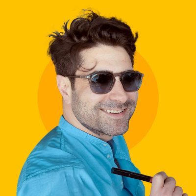 mkeremkoc's profile picture. full stack creative 🐝  @revolvia 🎵 Festina Lente  #Ad #Ux #Dev