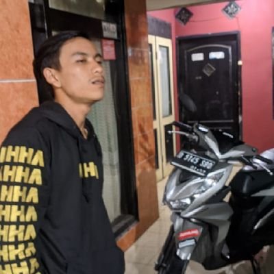 hendra092895904's profile picture. 